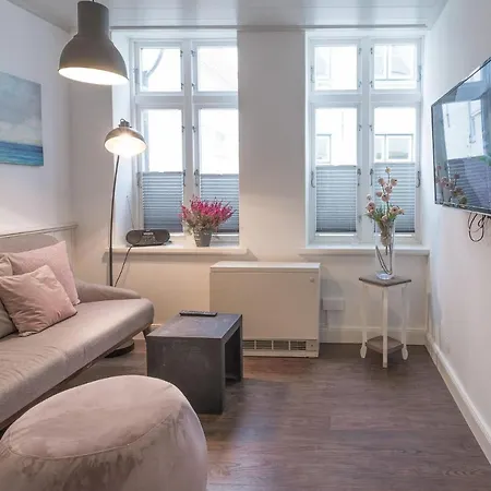 Apartmenthaus Theodor Storm Daemmerstunde Daire *